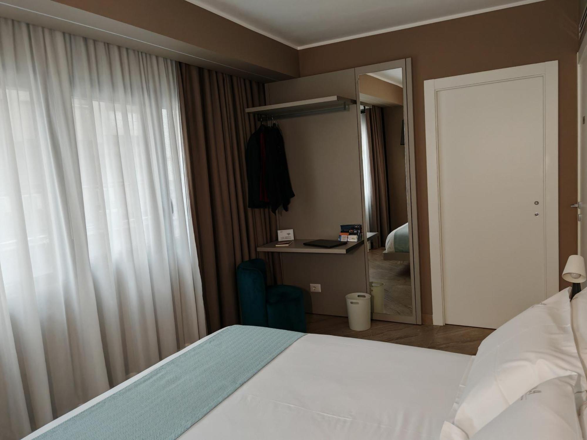 Effe4 Lovely Bed & Breakfast Bari